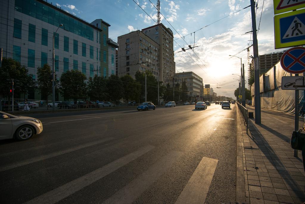 Quartiry V Centre, S Parkovkoi Daire Krasnodar Dış mekan fotoğraf